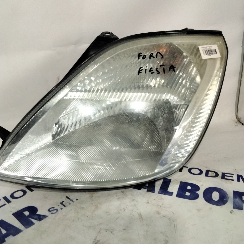 Faro fanale ford fiesta sinistro anno 2004 codice: 0374D (sf8p3)