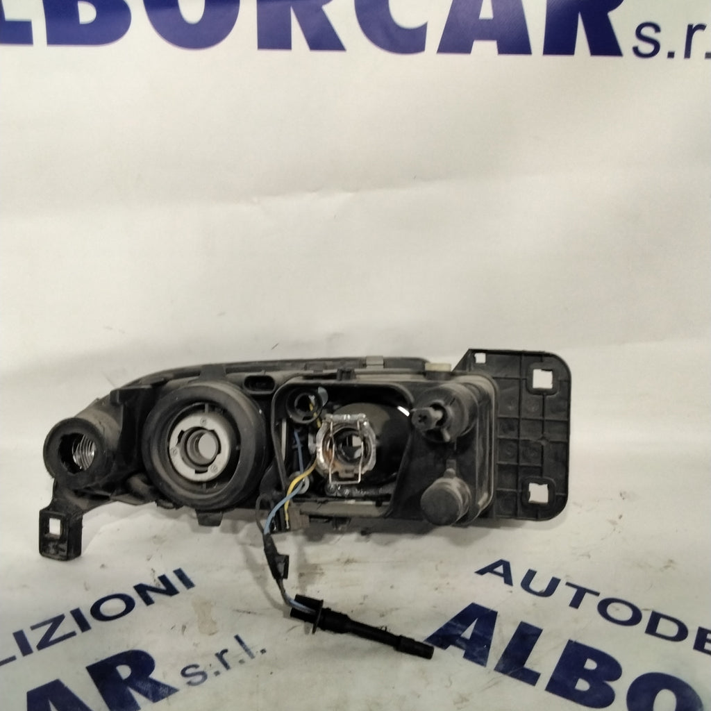 Alfa Romeo 166 left headlight year 2003 code: 326671112 (sf8p5)