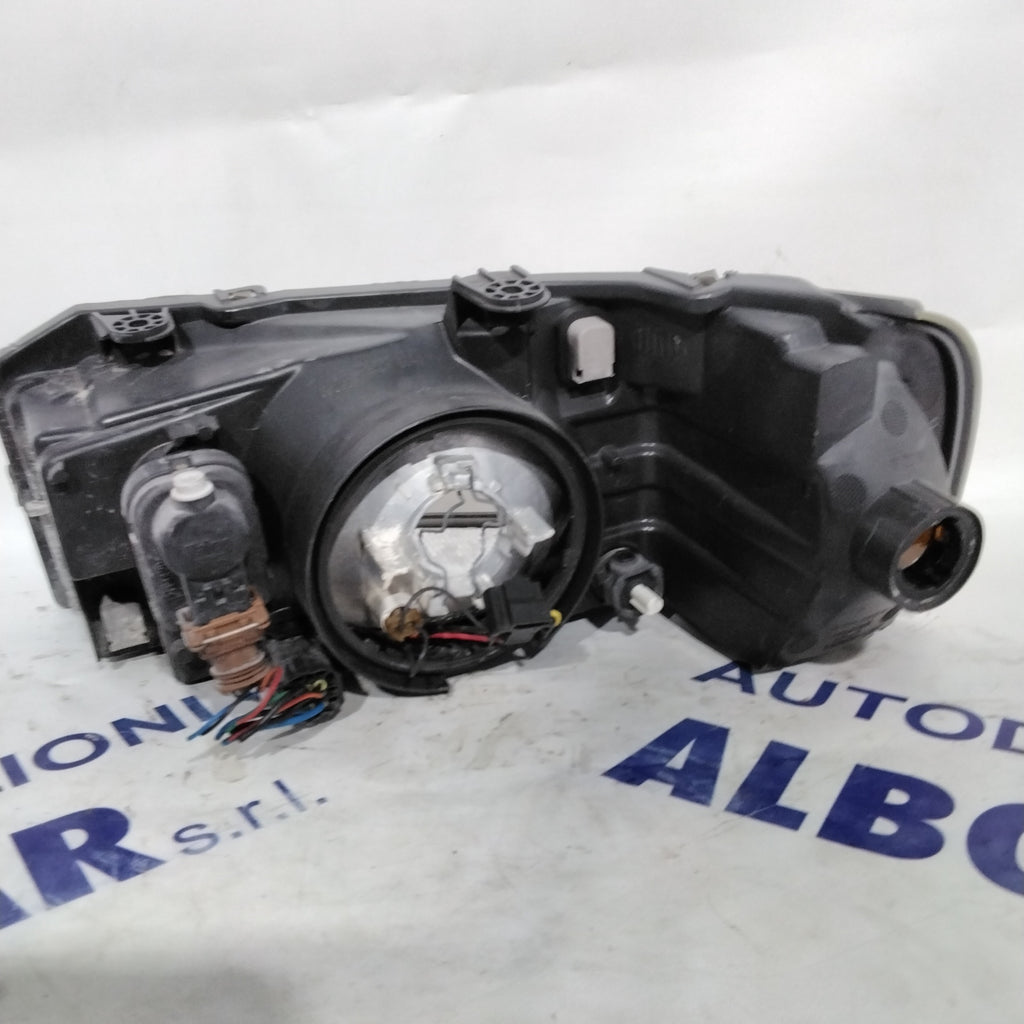 Headlight Land Rover Freelander right year 1998 (sf8p5)