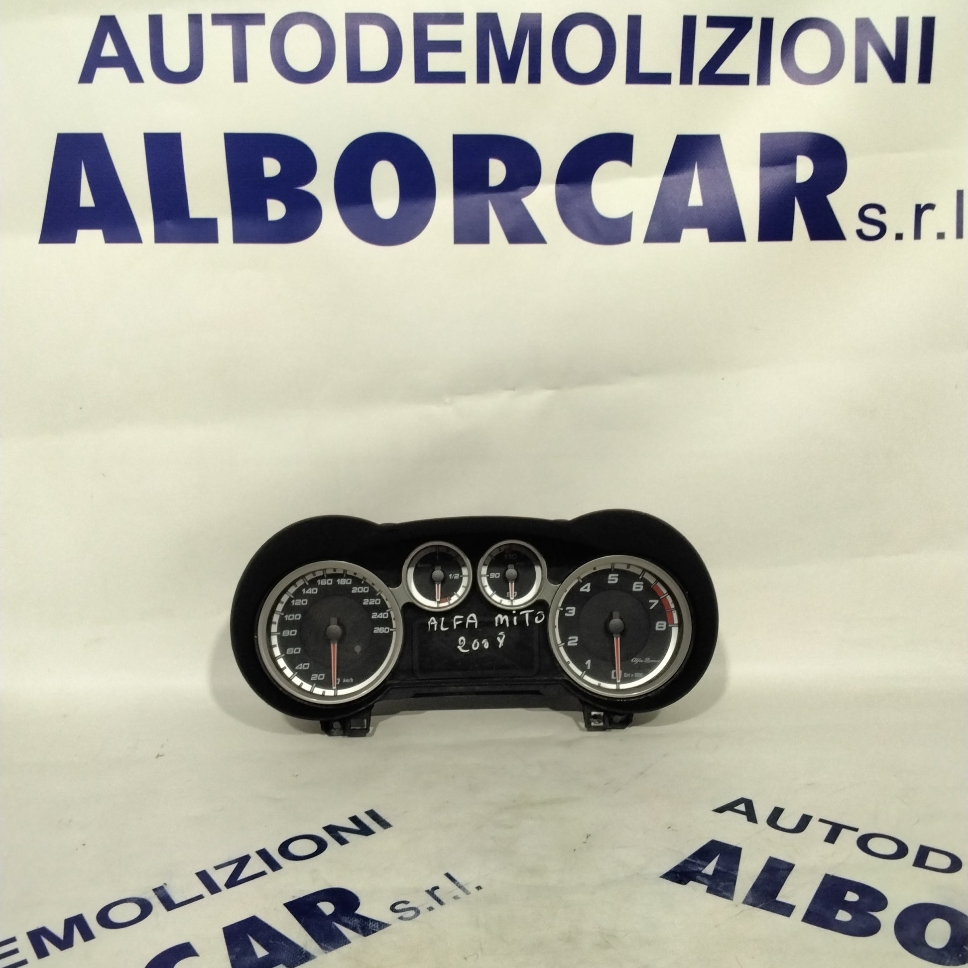 Quadro strumenti/contachilometri /veglia alfa romeo mito anno 2008 codice:50517152