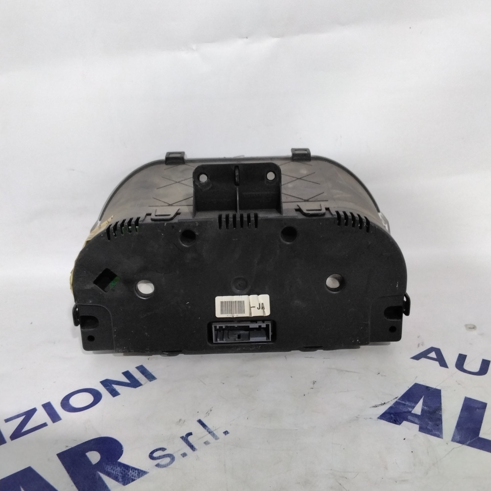 instrument cluster/speedometer/gauge Ford Fiesta year 2006 code: 2S6F10A855A (sf7p2)