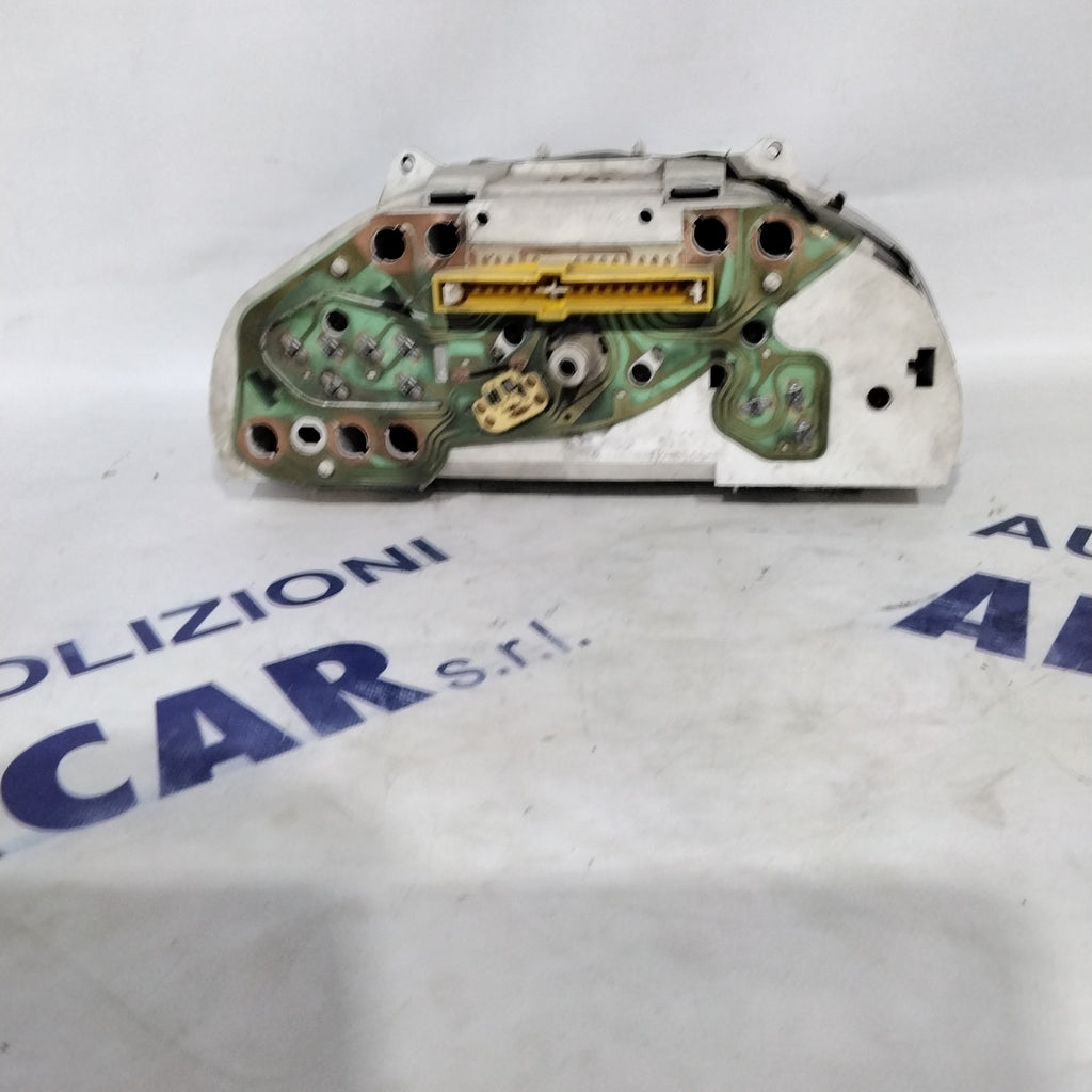 instrument cluster/speedometer/gauge Ford Fiesta year 1996 code: 94FP10848BC (sf7p2)