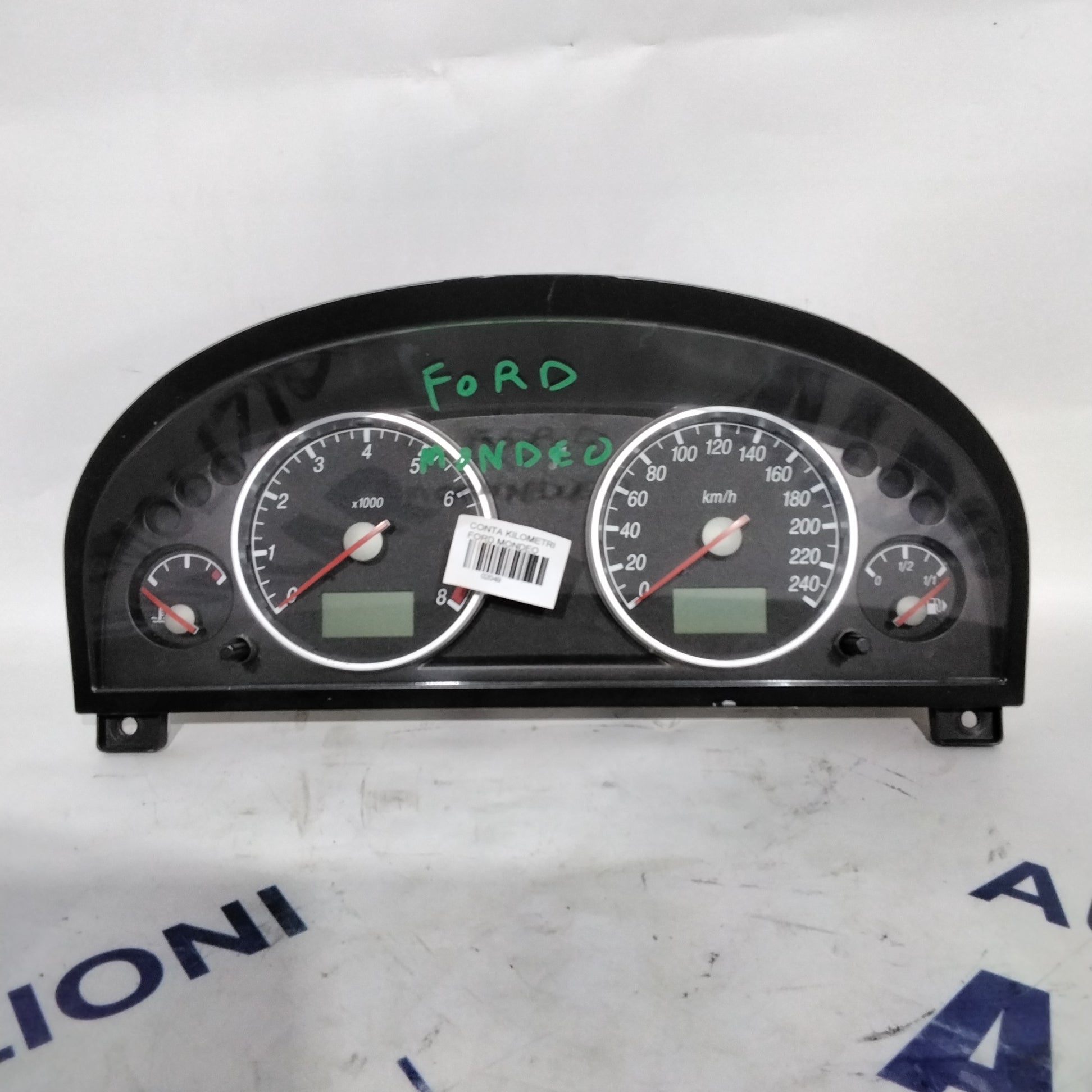 instrument cluster/odometer/gauge for Ford Mondeo year 2004 code: 1S7F10841 (sf7p2)