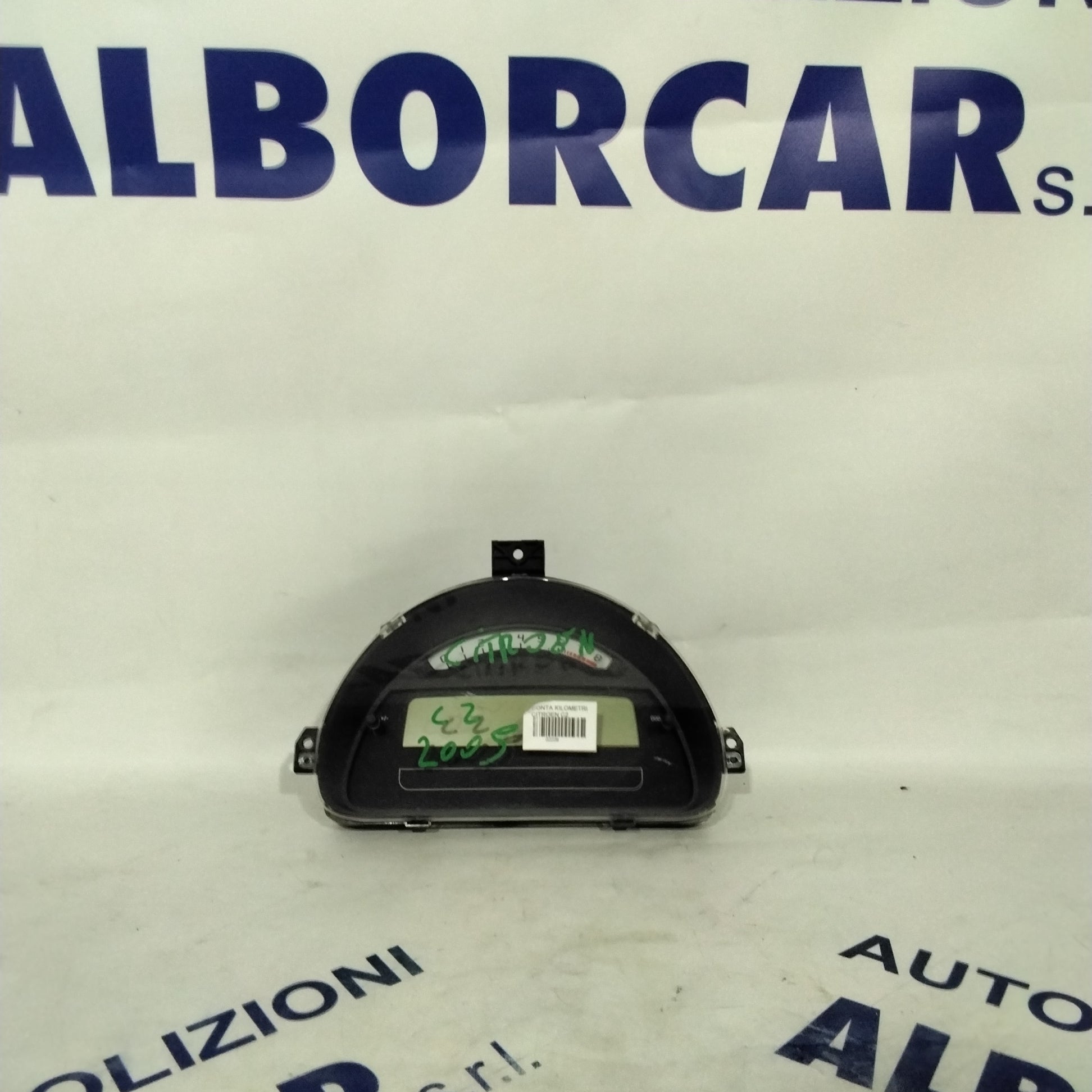 Instrument cluster/speedometer for Citroen C2 year 2004 part number: 216787204 (sf7p2)