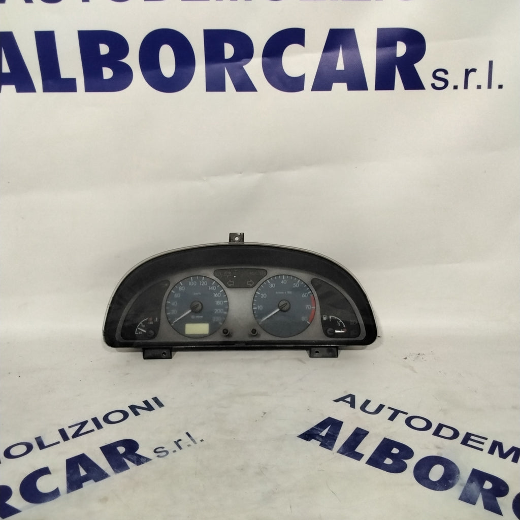 Instrument cluster/speedometer /Citroen Xsara 1999 dashboard code: 216530840 (sf7p2)