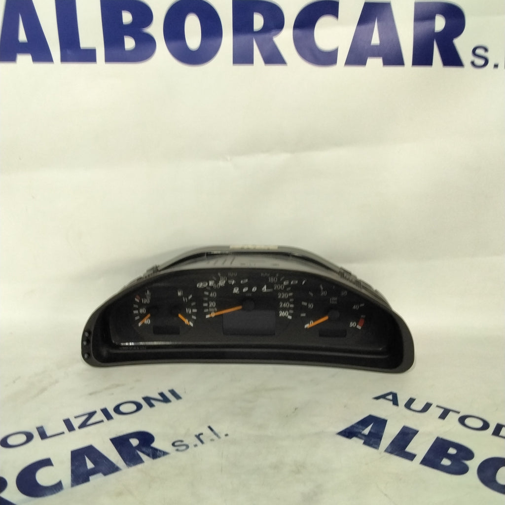 instrument cluster/speedometer/gauge Mercedes E270 year 2001 code: 87001357 (sf7p2)