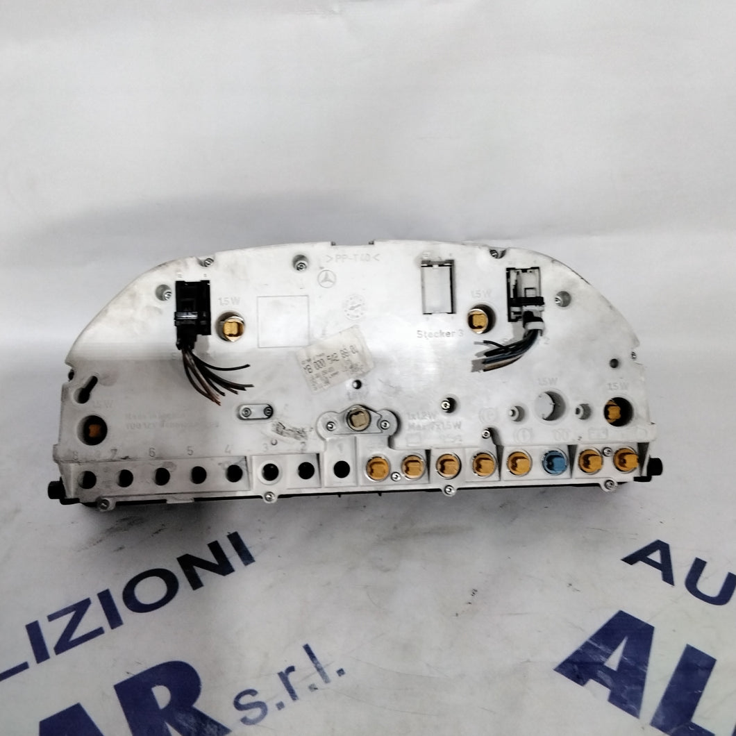 quadro strumenti/contachilometri/veglia mercedes vito anno 1998