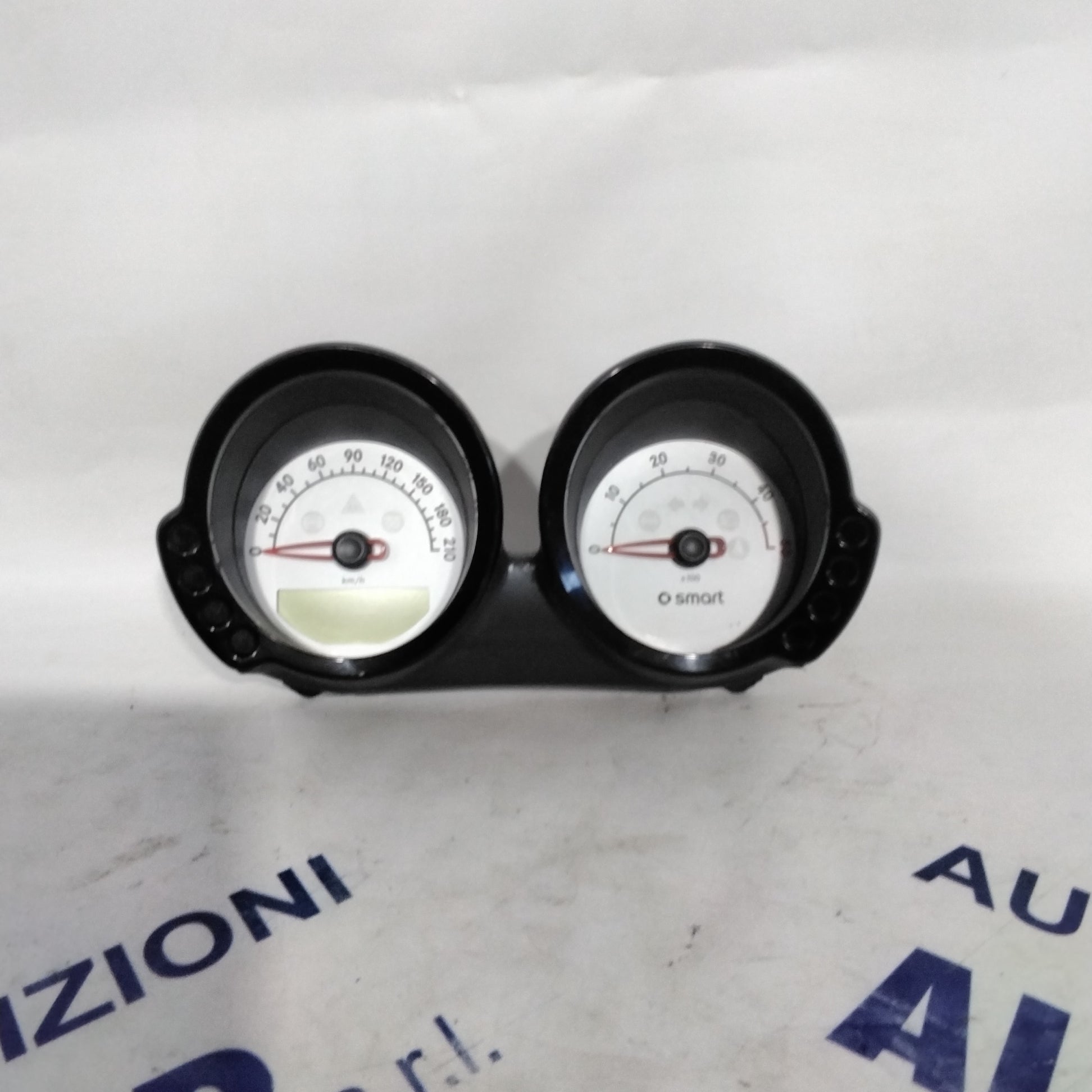instrument cluster/speedometer/gauge smart forfour year 2006 code: T102795002/T102790002(sf7p2)