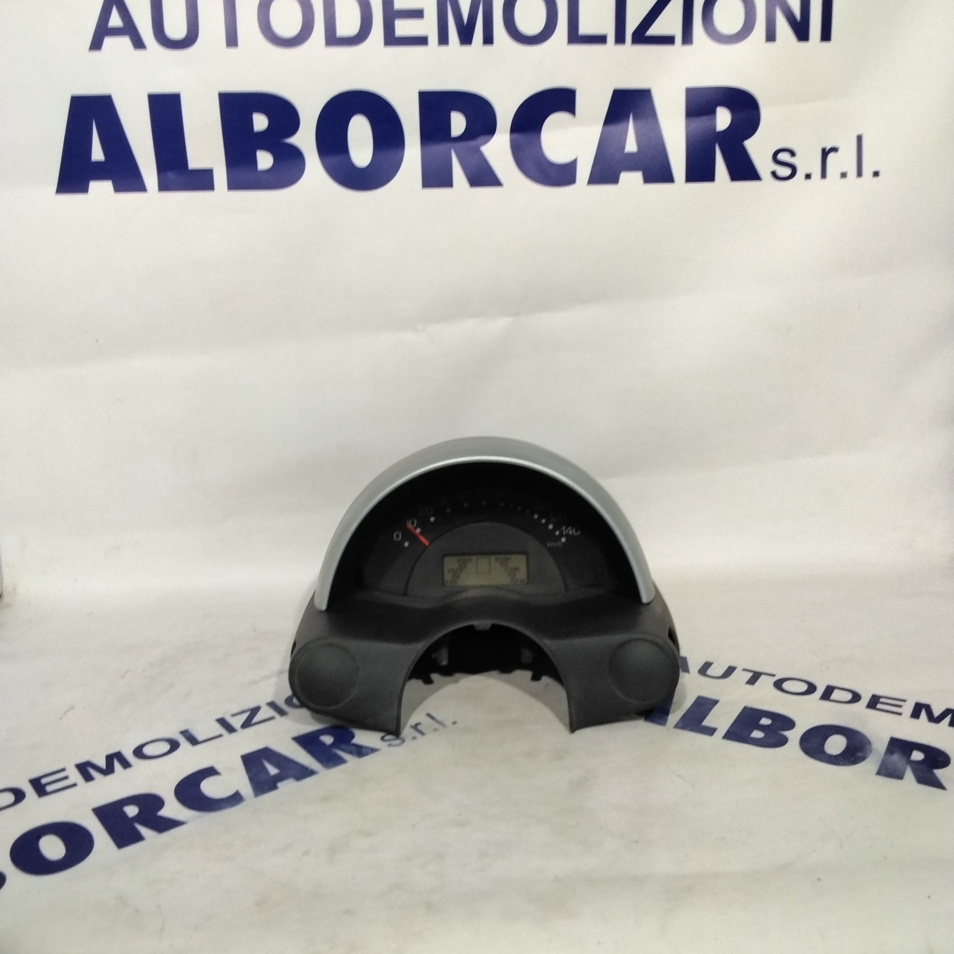 instrument cluster/speedometer/gauge smart fortwo 600 year 2004 code: 88311294 (sf7p2)