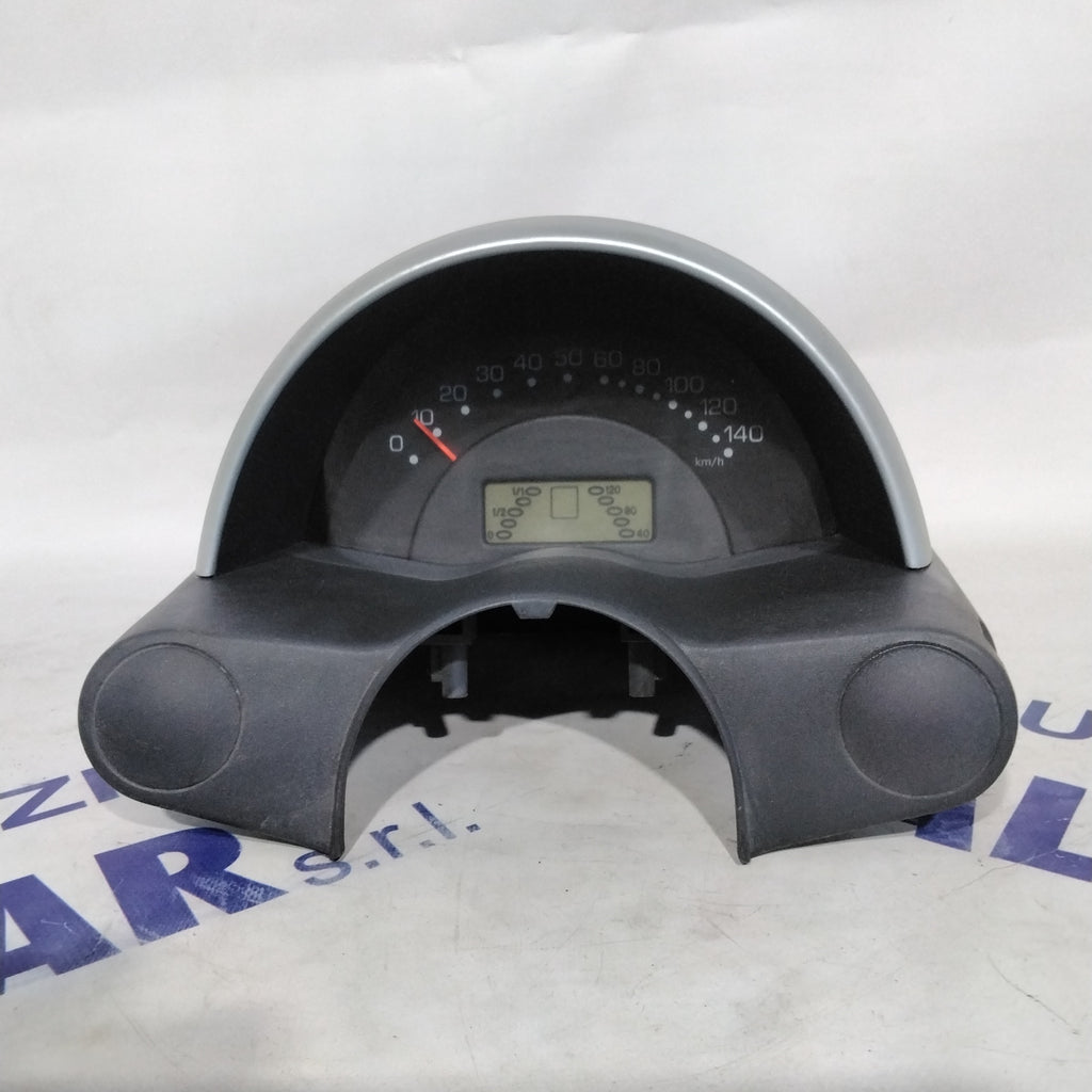 instrument cluster/speedometer/gauge smart fortwo 600 year 2004 code: 88311294 (sf7p2)
