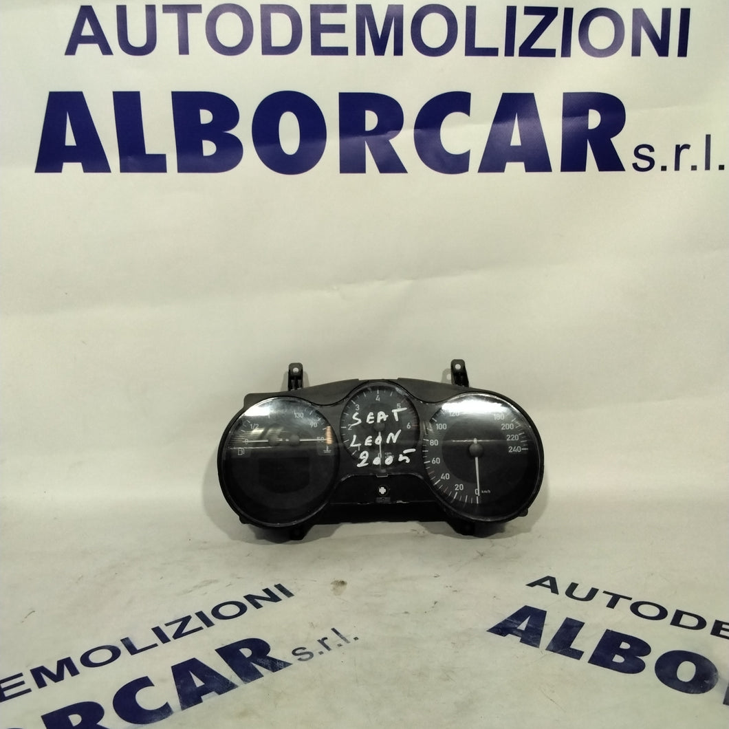 Quadro strumenti/contachilometri seat leon anno 2005 codice:11008280026 (sf7p2)