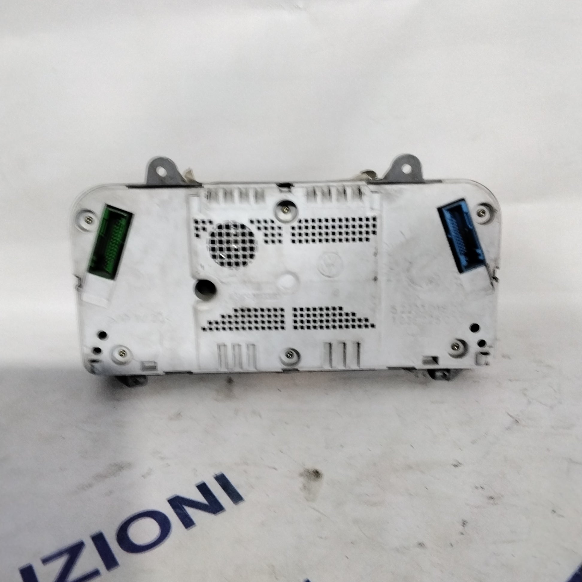 quadro strumenti/contachilometri volkswagen lupo anno 2002 codice: 5220301800