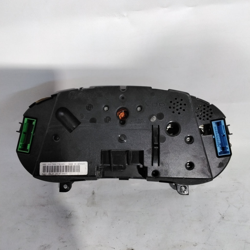 Audi A3 dashboard instrument cluster year 2000 code: 110008778 (sf7p1)