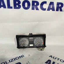 Carica l&#39;immagine nel visualizzatore di Gallery, quadro strumenti/contachilometri volkswagen golf 2 anno 1992  codice: 88280045 (sf7p2)
