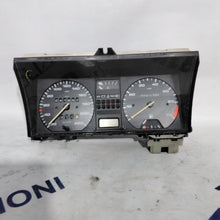 Carica l&#39;immagine nel visualizzatore di Gallery, quadro strumenti/contachilometri volkswagen golf 2 anno 1992  codice: 88280045 (sf7p2)
