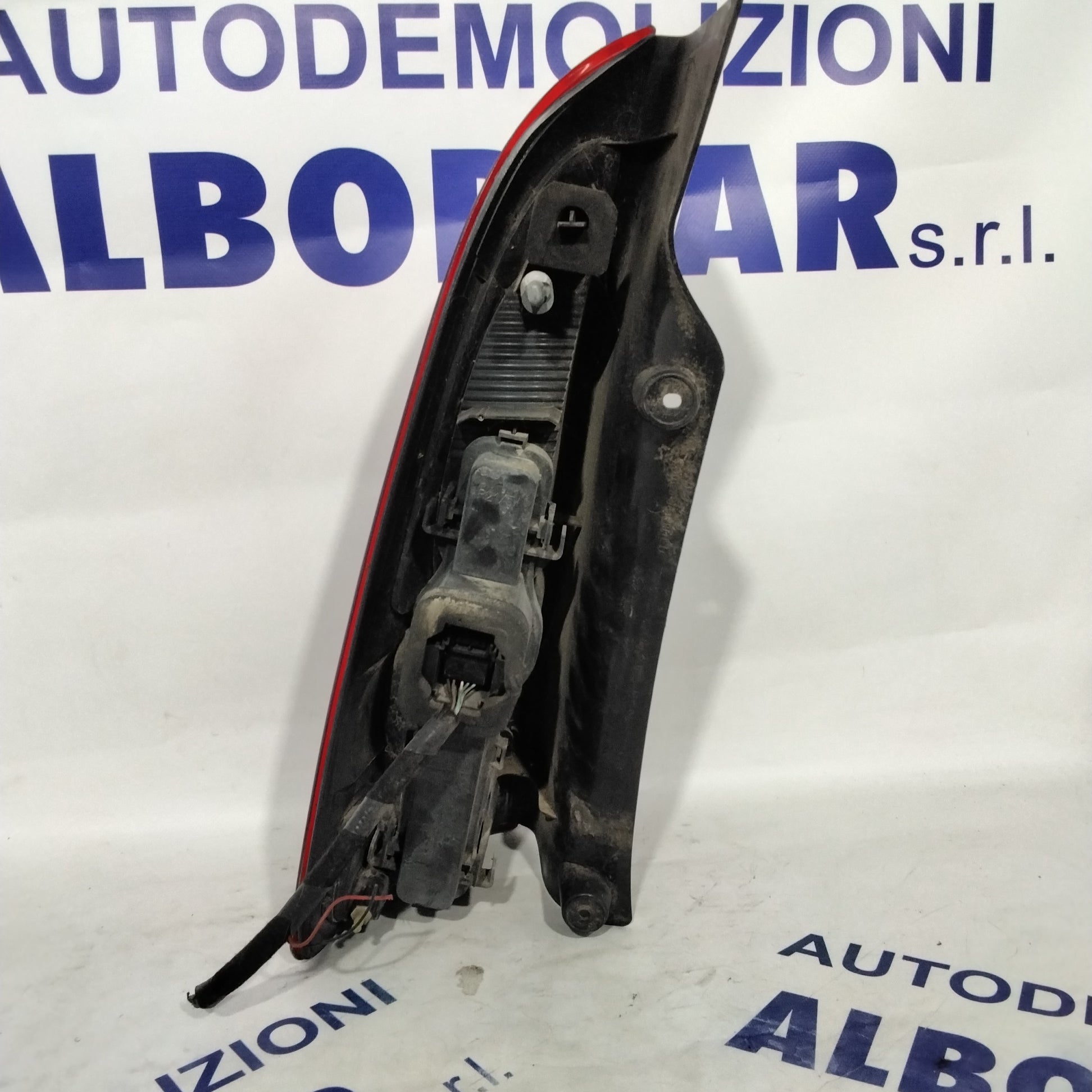 Renault Espace right brake light year 2006 code: 8200027152 (sf9p1)