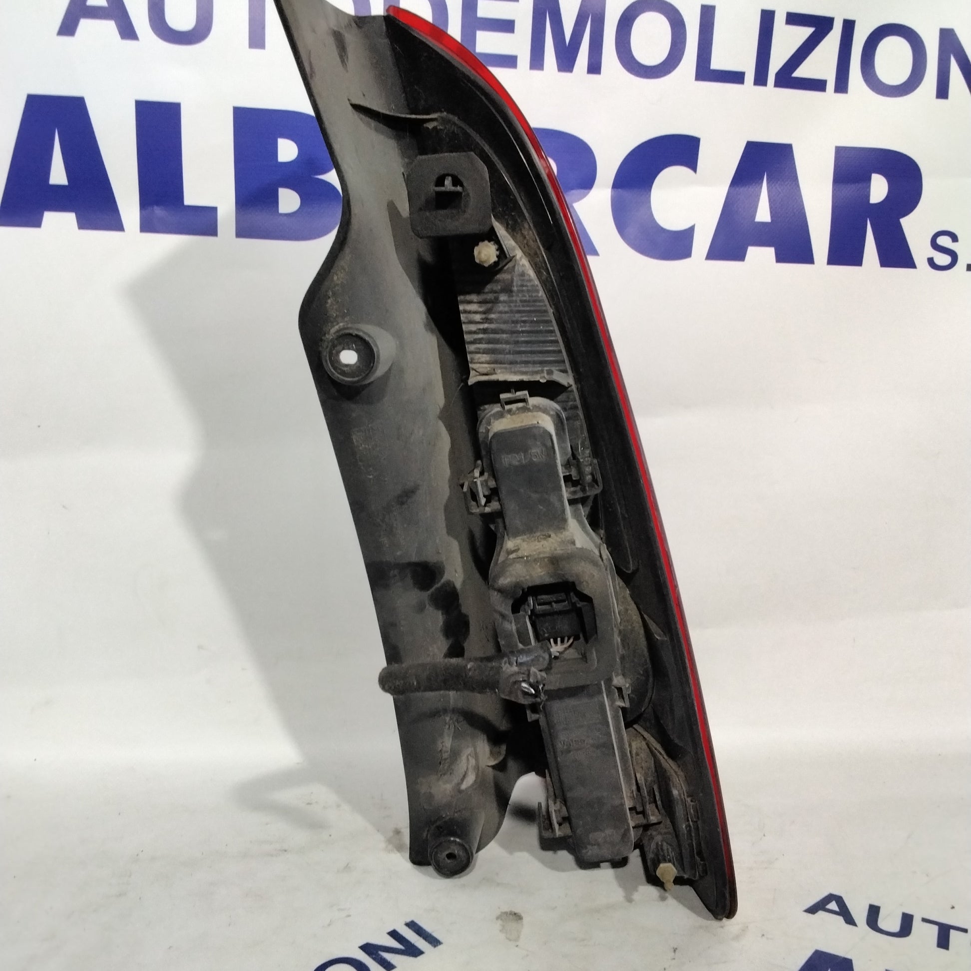 Renault Espace left tail light, year 2006, part number: 8200027153 (sf9p1)