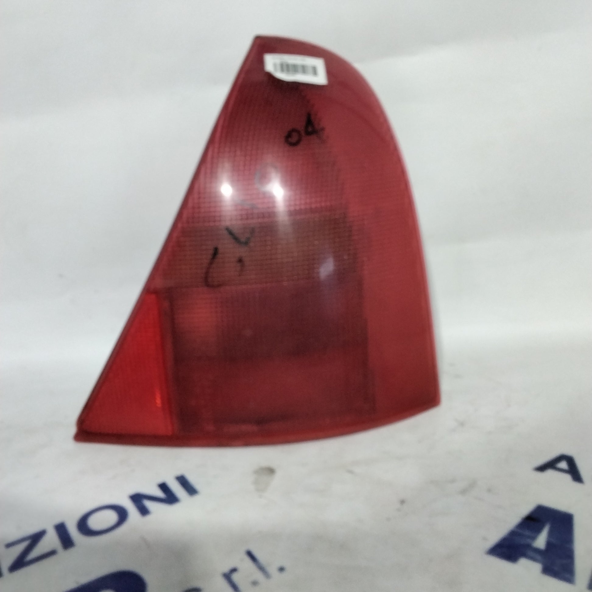 Renault Clio right tail light 1998 (sf9p1)