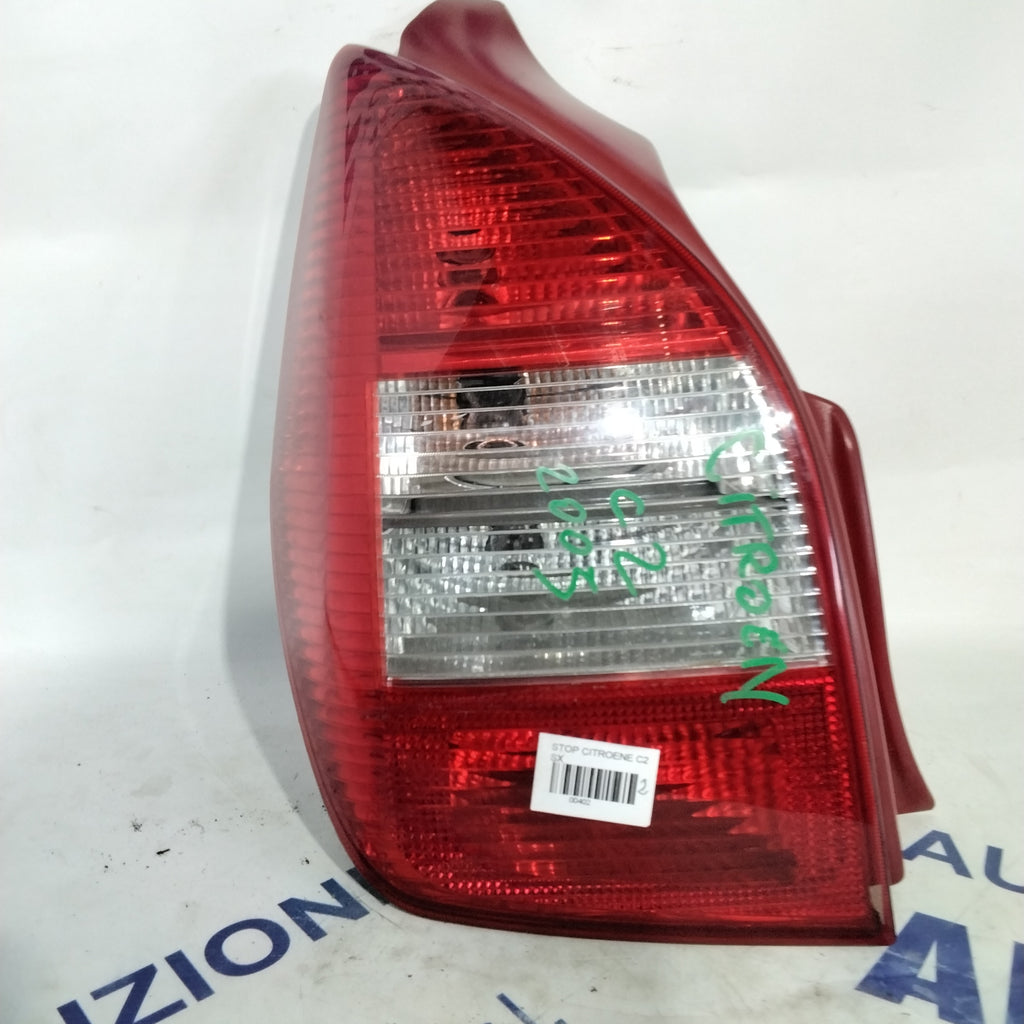Left stop light Citroen C2 year 2005 code: 968028378000