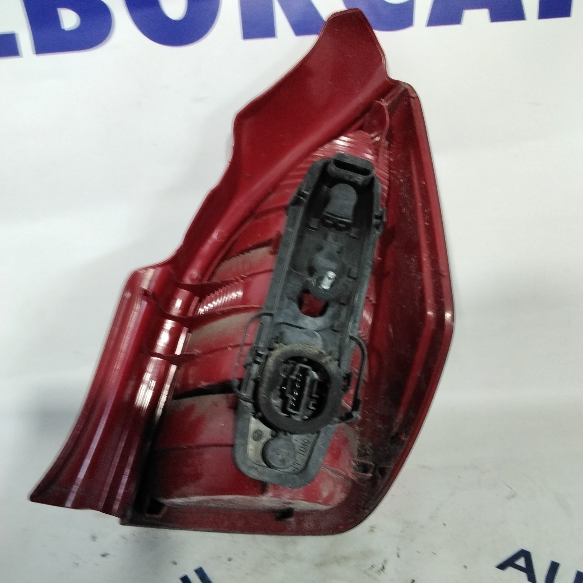 Left stop light Citroen C2 year 2005 code: 968028378000