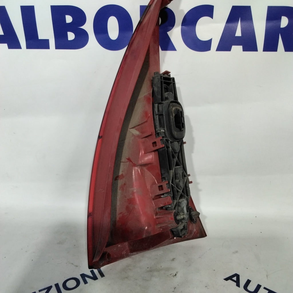 right tail light Citroen C3 year 2003