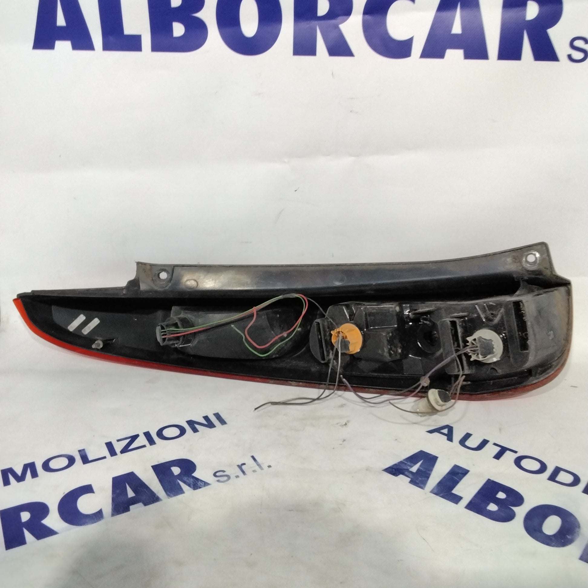 Fanale stop ford fiesta destro anno 2006 codice :6S6113404A (sf9p2)