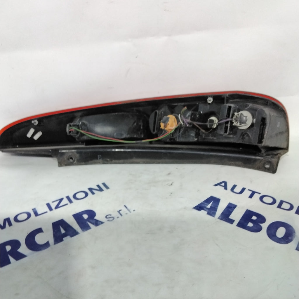 left tail light fiesta year 2006 code 6S6113405A