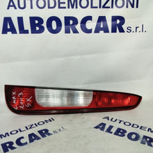 Carica l&#39;immagine nel visualizzatore di Gallery, fanale stop sinistro ford Cmax anno 2003 codice 3M5113N411AA
