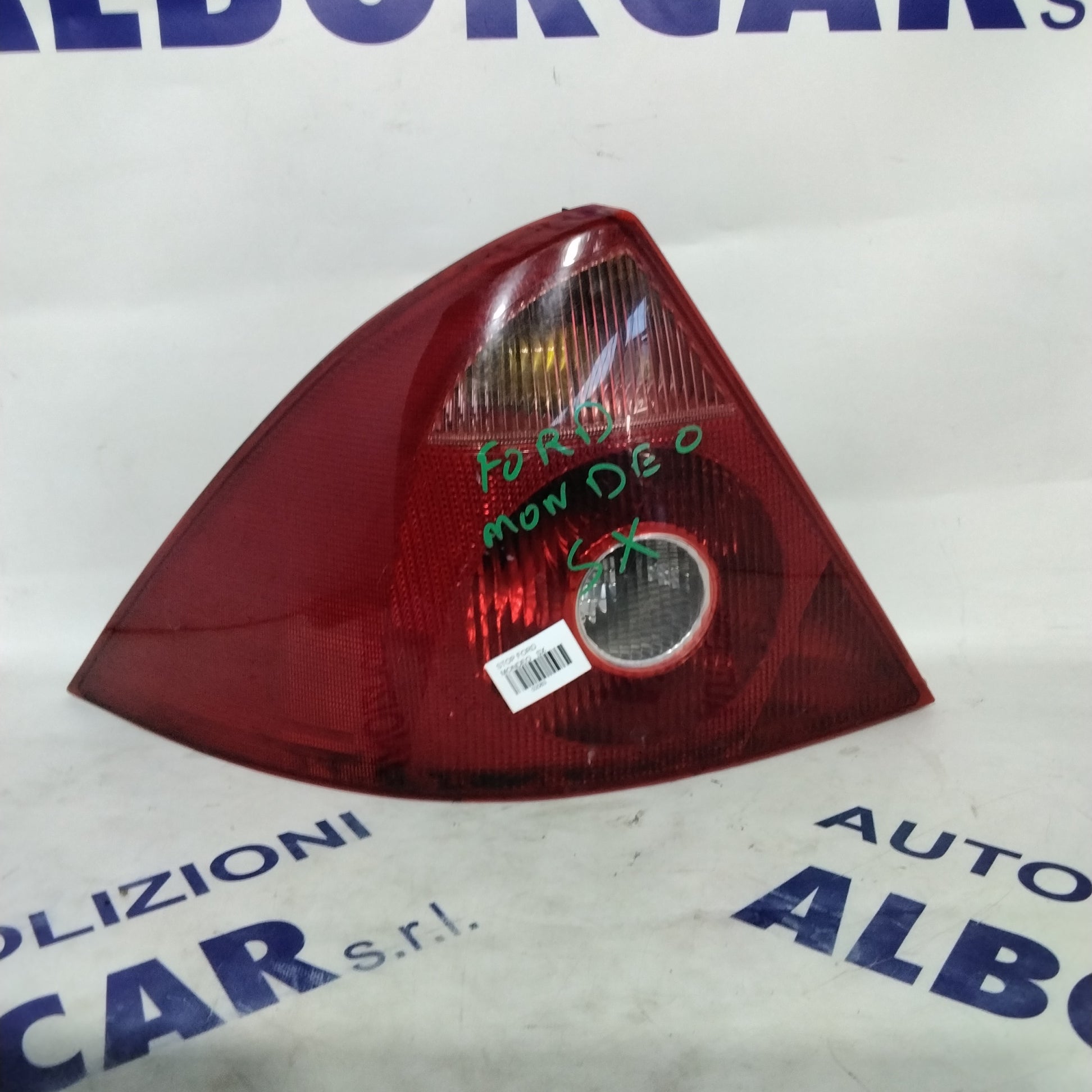 Ford Mondeo left tail light year 2001 code: 1S7113405A (sf9p1)