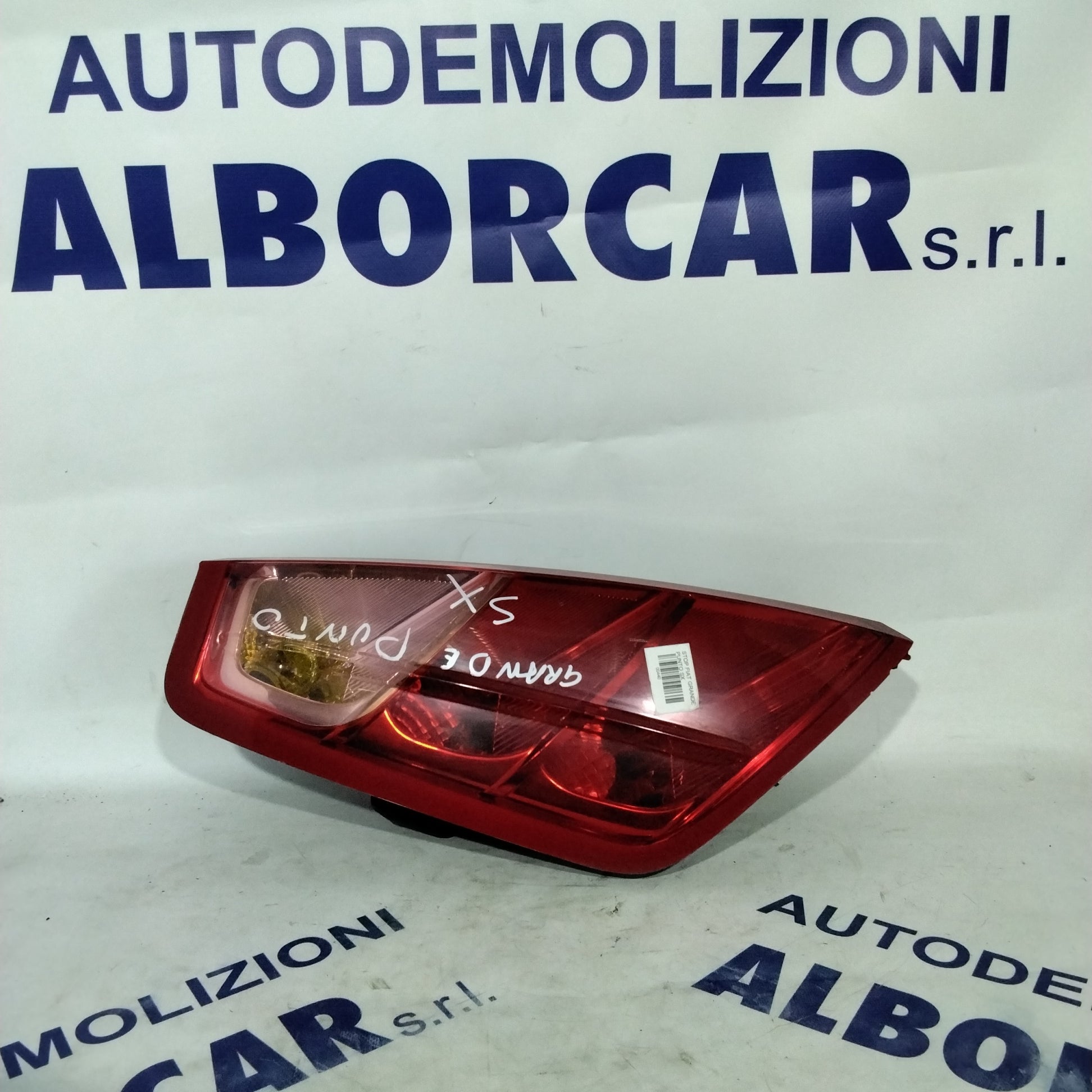 Fiat Grande Punto left tail light year 2007 code 453682