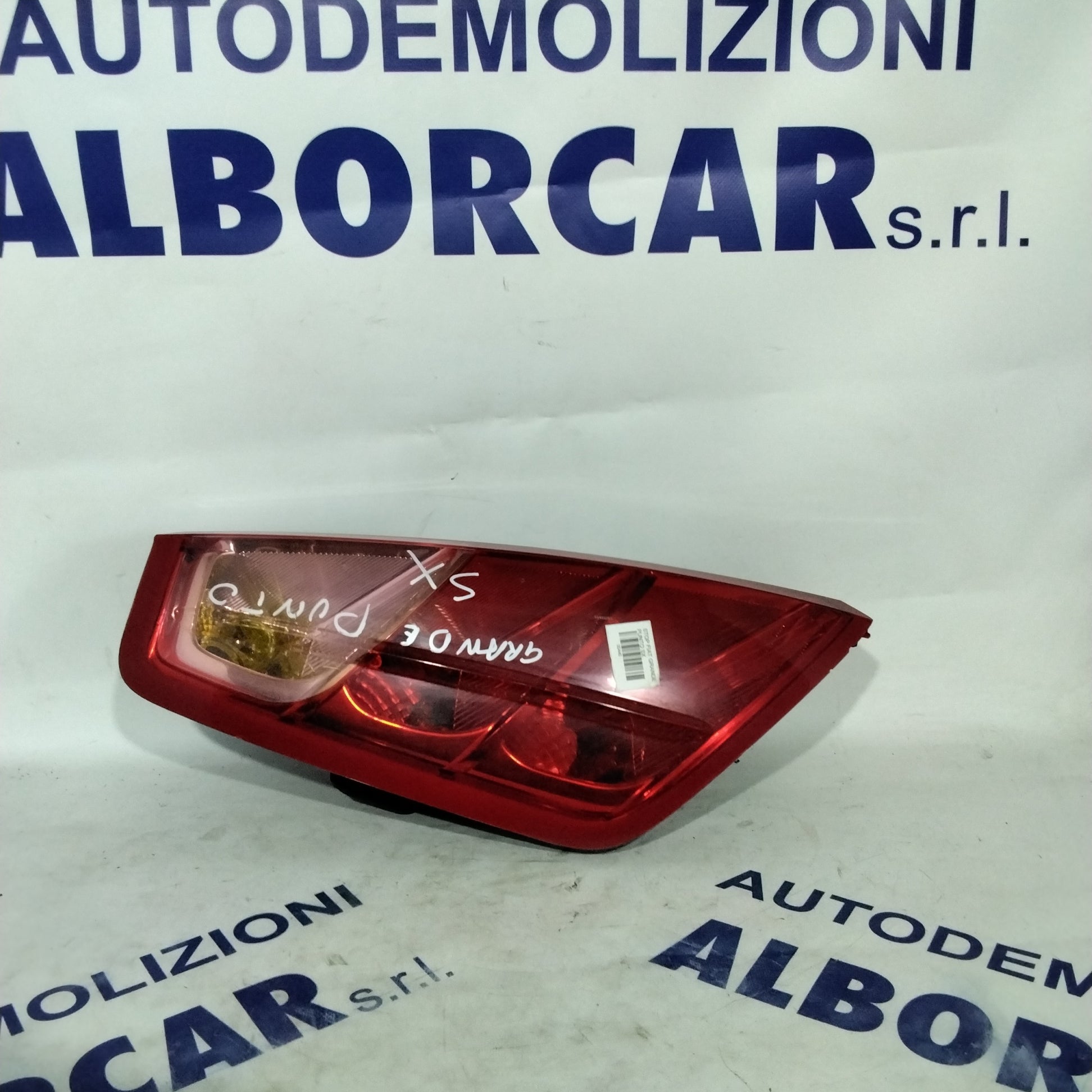 Fiat Grande Punto left tail light year 2007 code 453682