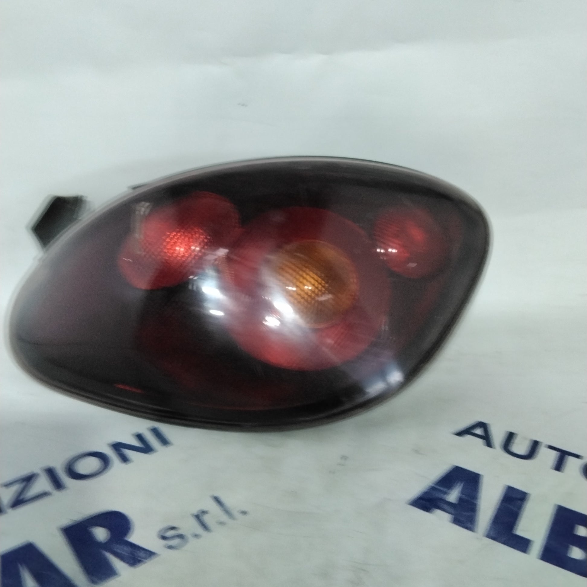 fiat bravo left brake light year 2000 code 7779098