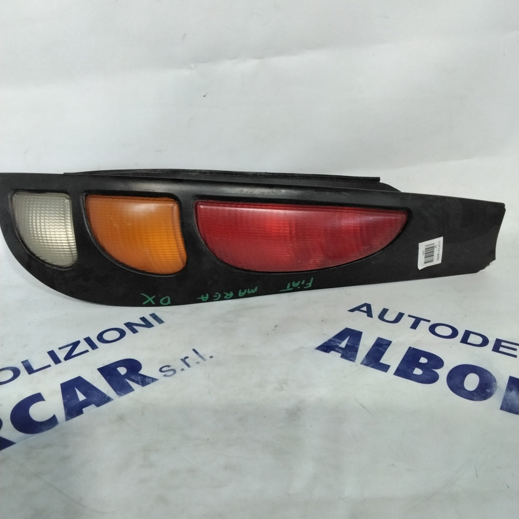 right stop light fiat marea year 2000 code D37240748