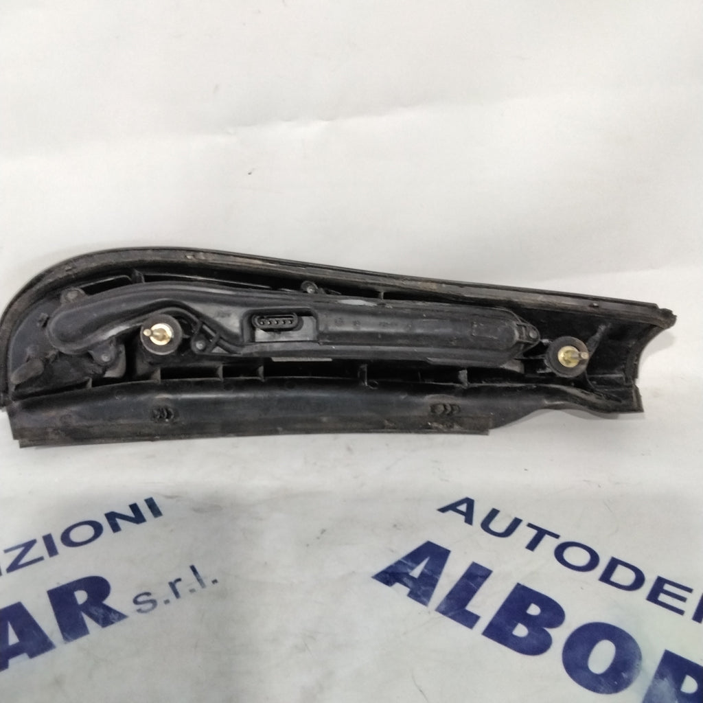 right stop light fiat marea year 2000 code D37240748