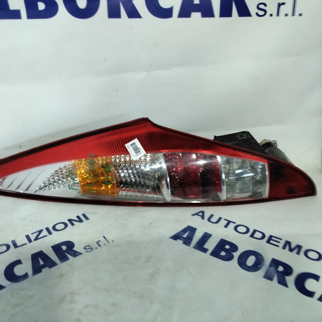fanale stop sinistro fiat ulysse  anno 2002 codice 25532557