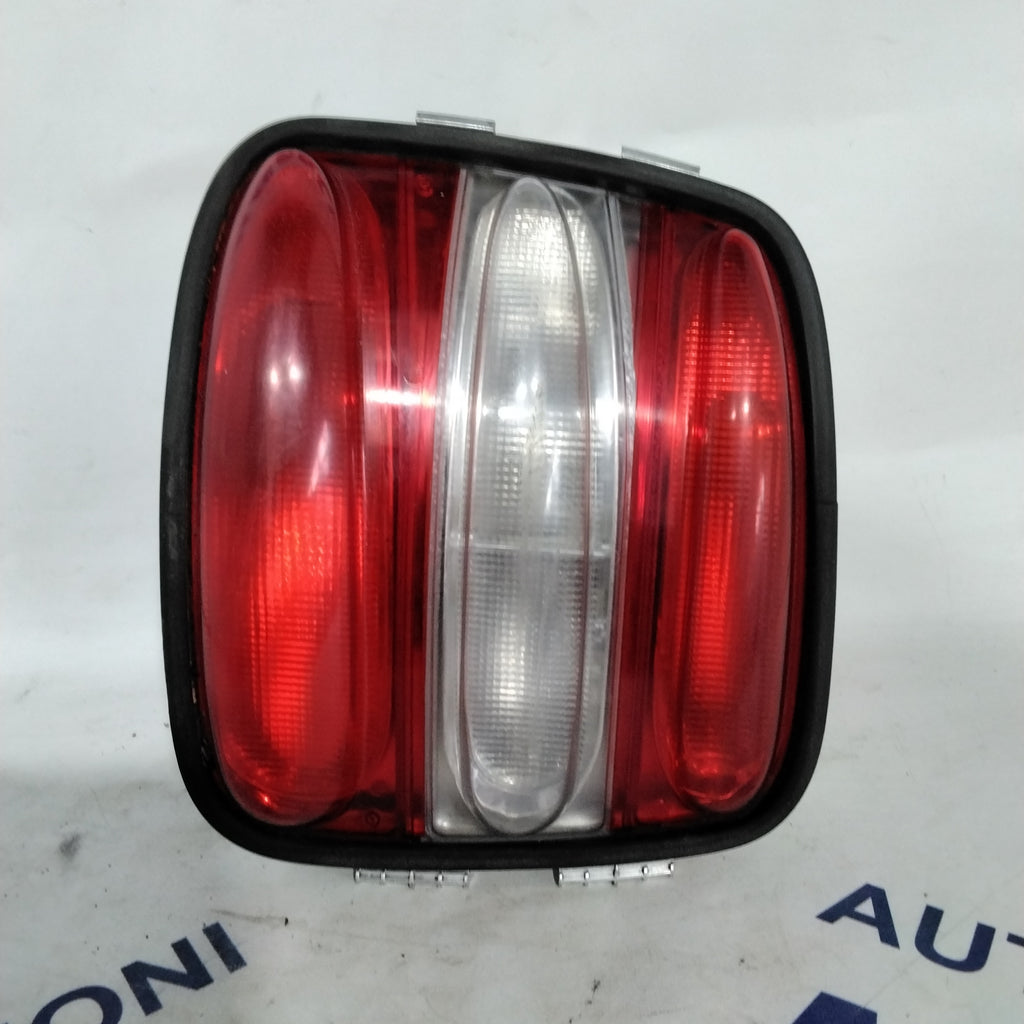 left tail light fiat brava year 2000 code 37210748S