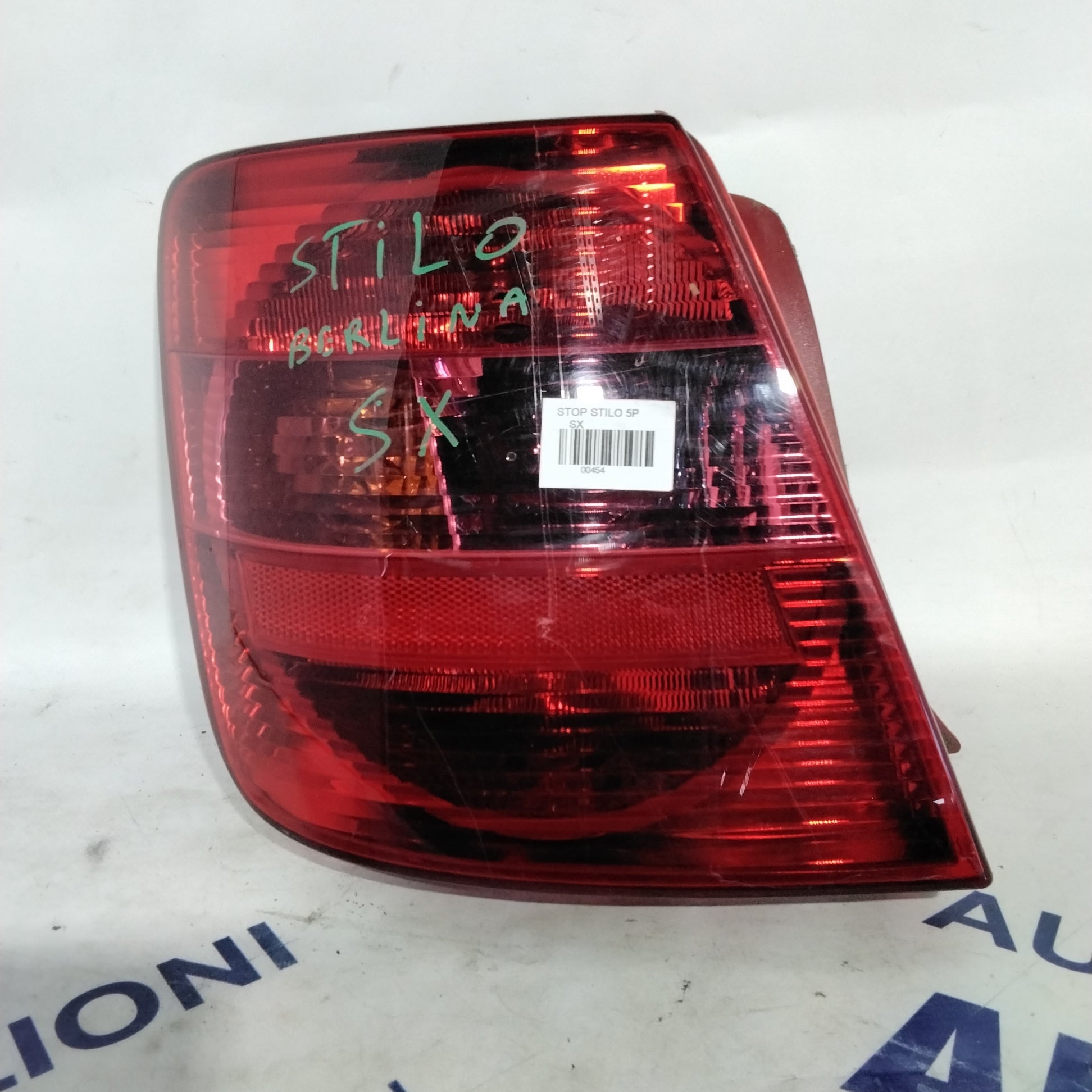 Left tail light Fiat Stilo sedan year 2004 part number 51735222