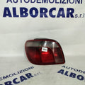 Toyota Yaris rear left stop light year 2002 code: 5308701L (sf9p1)