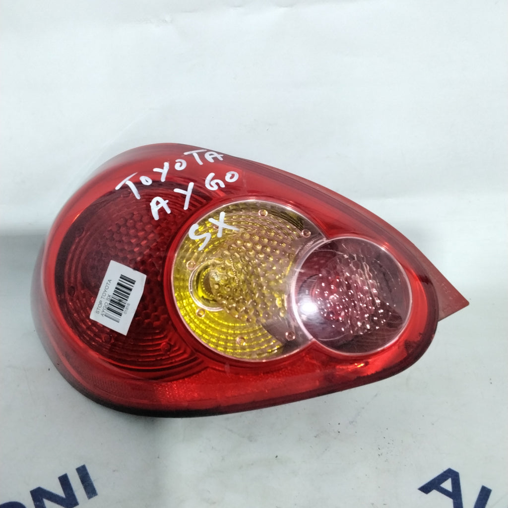 Toyota Aygo left tail light, year 2007, code: 815600H020 (sf9p1)