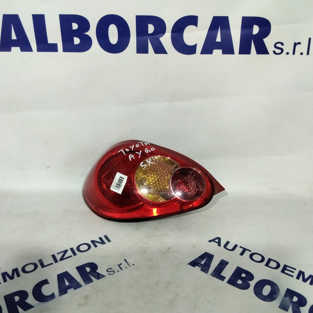 Toyota Aygo left tail light, year 2007, code: 815600H020 (sf9p1)