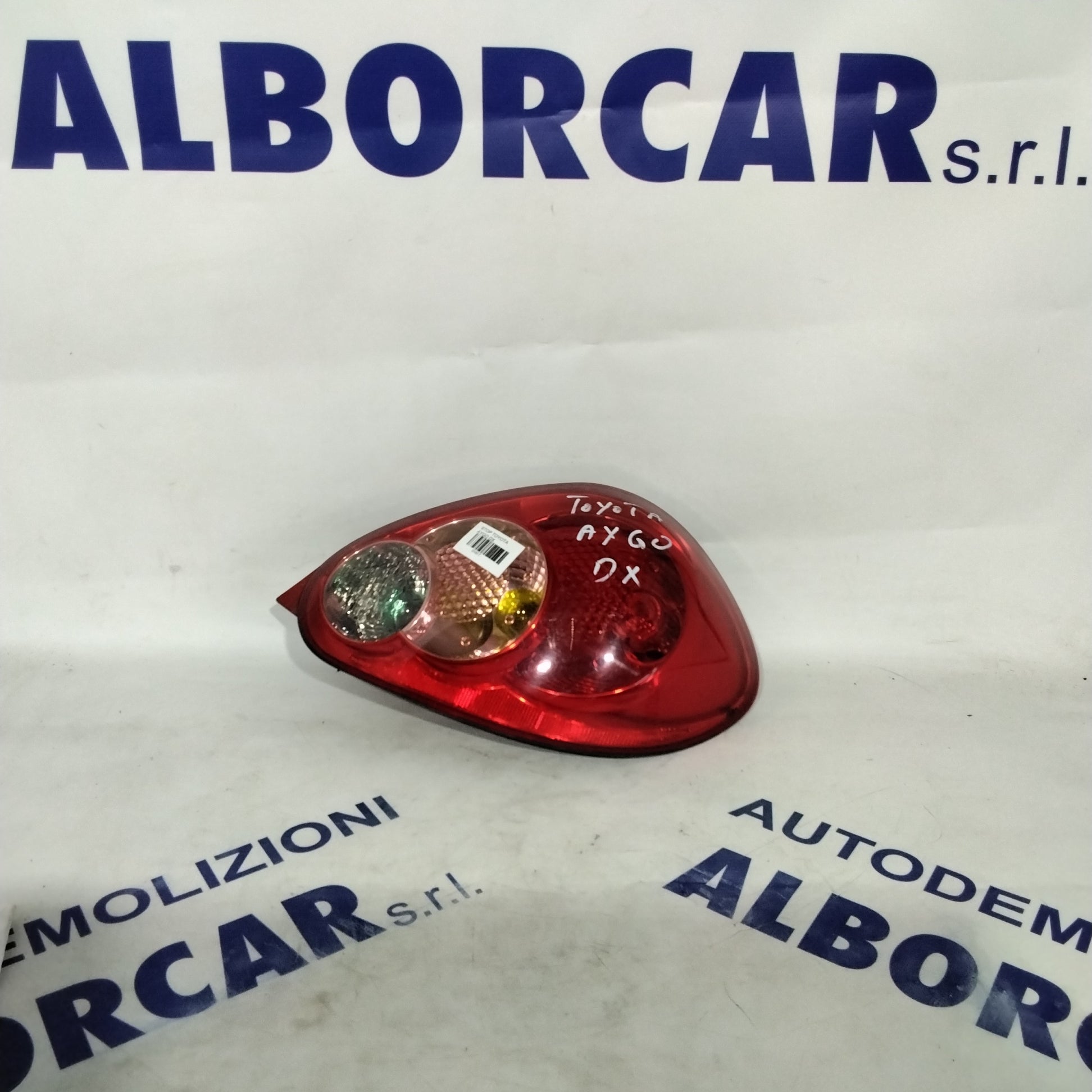 Toyota Aygo taillight year 2007 code: 815500H020 (sf9p1)