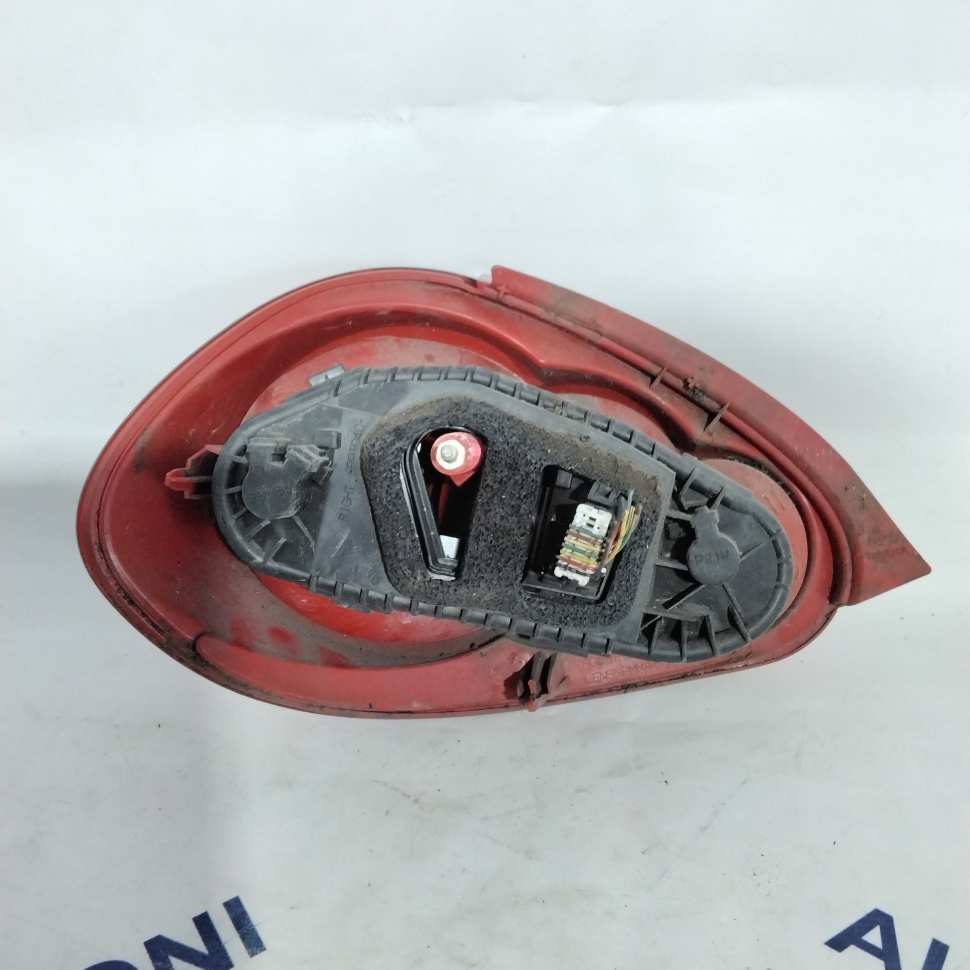 Toyota Aygo taillight year 2007 code: 815500H020 (sf9p1)