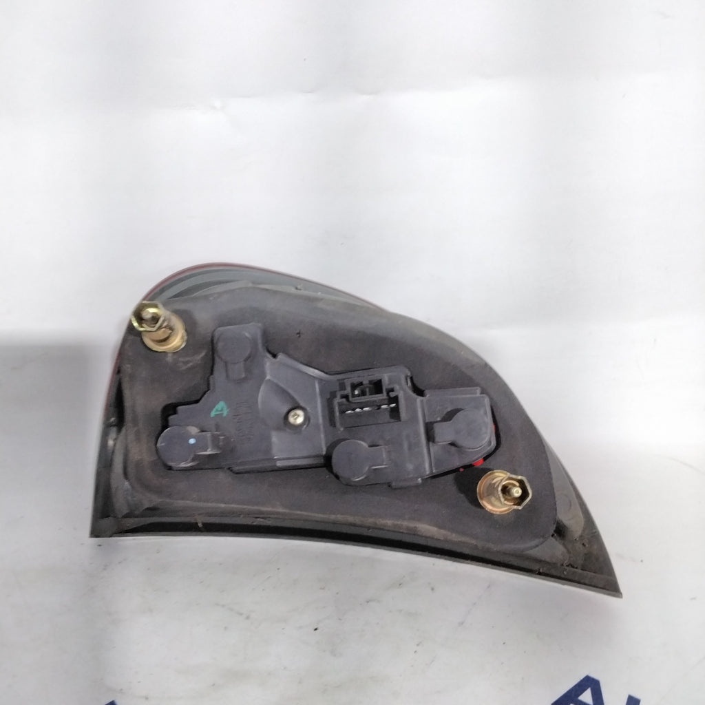 Lancia Lybra left tail light year 2001 code: 38490748 (sf9p1)