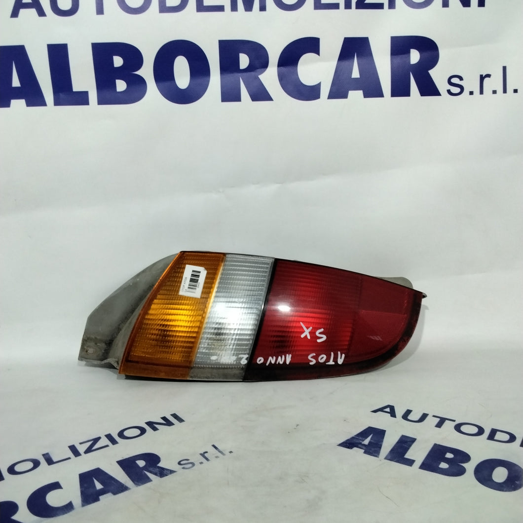 Fanale stop hyundai atos sinistro anno 2000 codice: 92401051 (sf9p2)