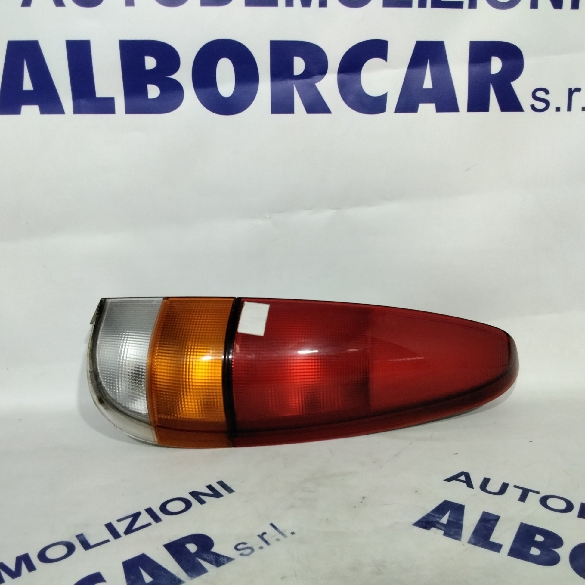 Hyundai Atos left tail light year 2004 (sf9p2)