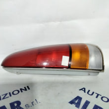 Carica l&#39;immagine nel visualizzatore di Gallery, Fanale stop hyundai atos destro anno 2004  (sf9p2)
