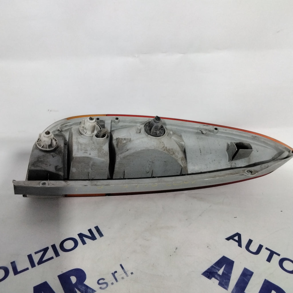 Hyundai Atos 2004 right tail light (sf9p2)