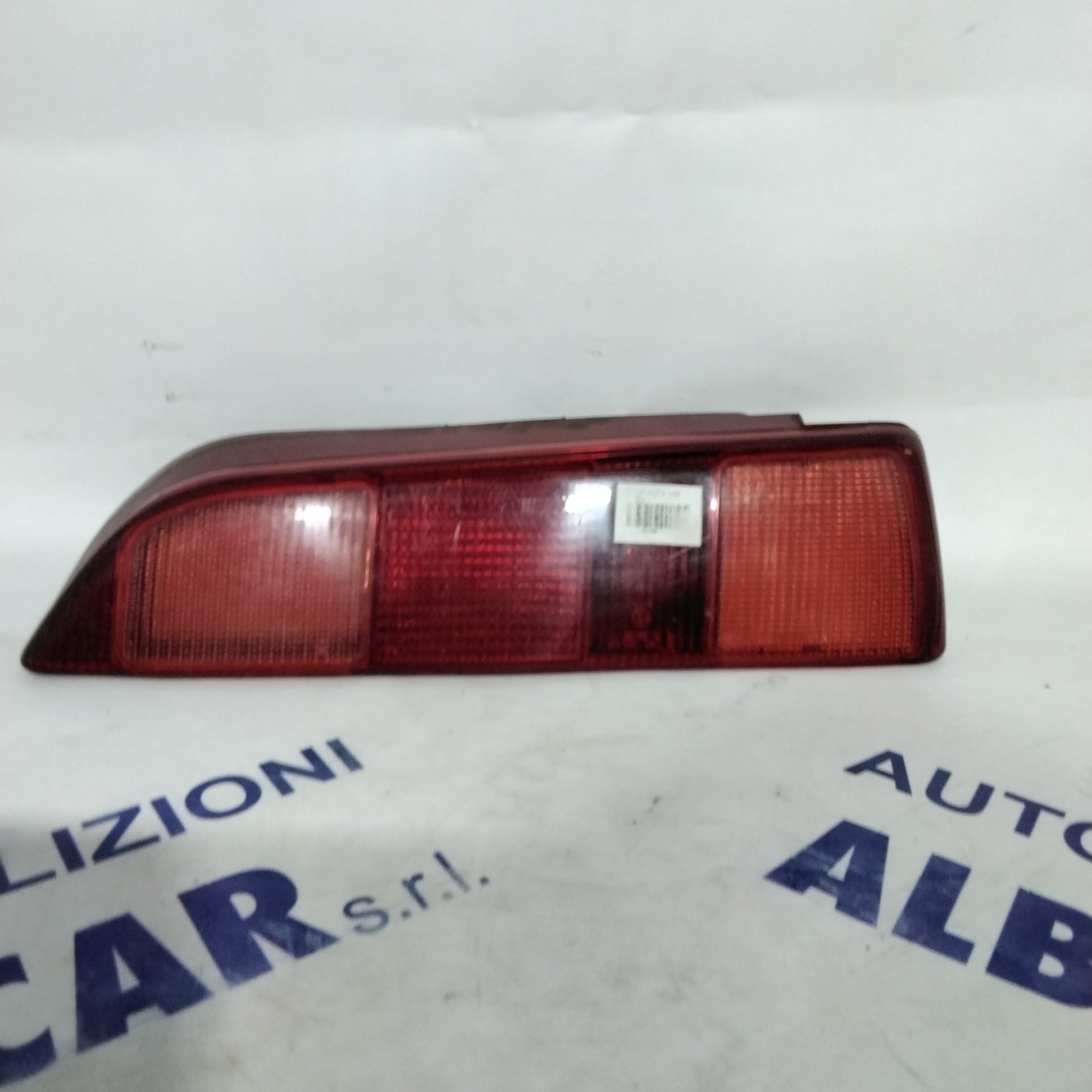 left brake light alfa romeo 146 year 1997 code: 37180748 (sf9p2)
