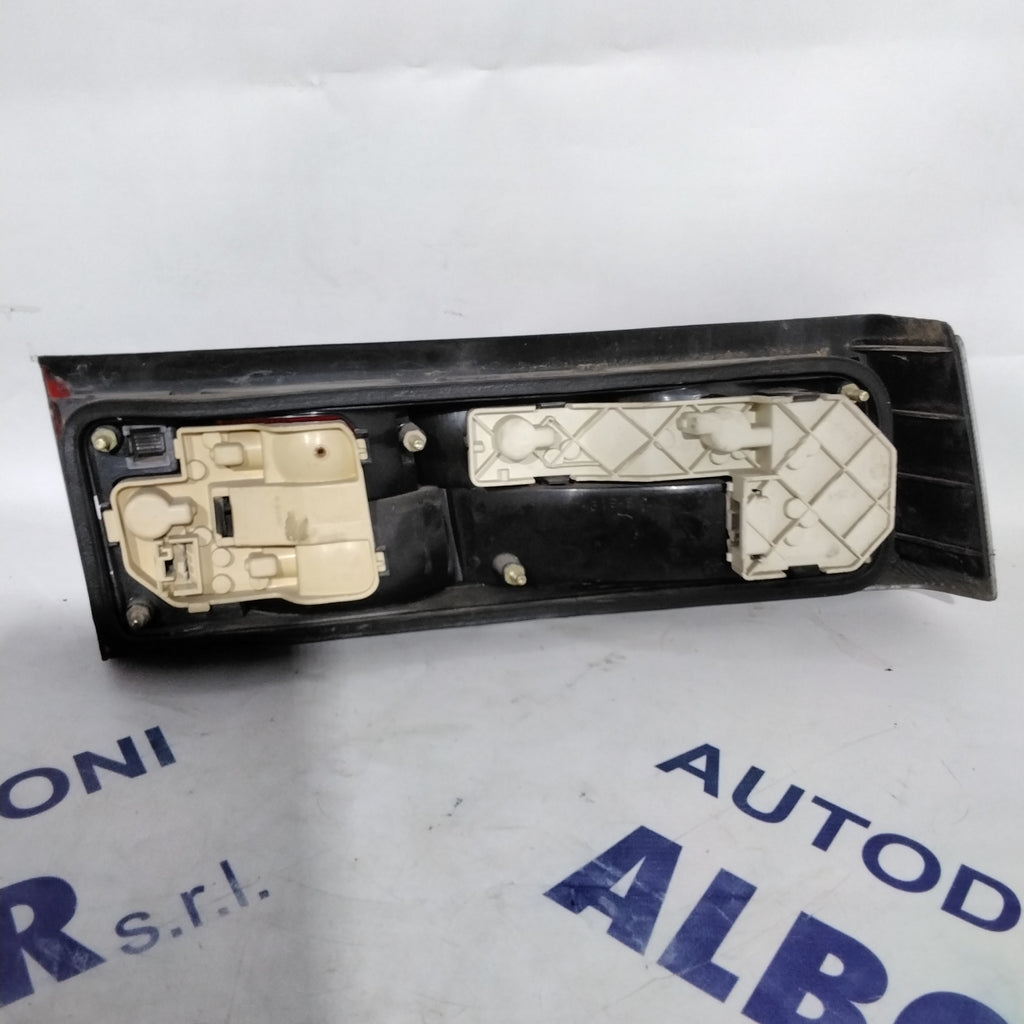 fanale stop sinistro alfa romeo 33  anno 1992