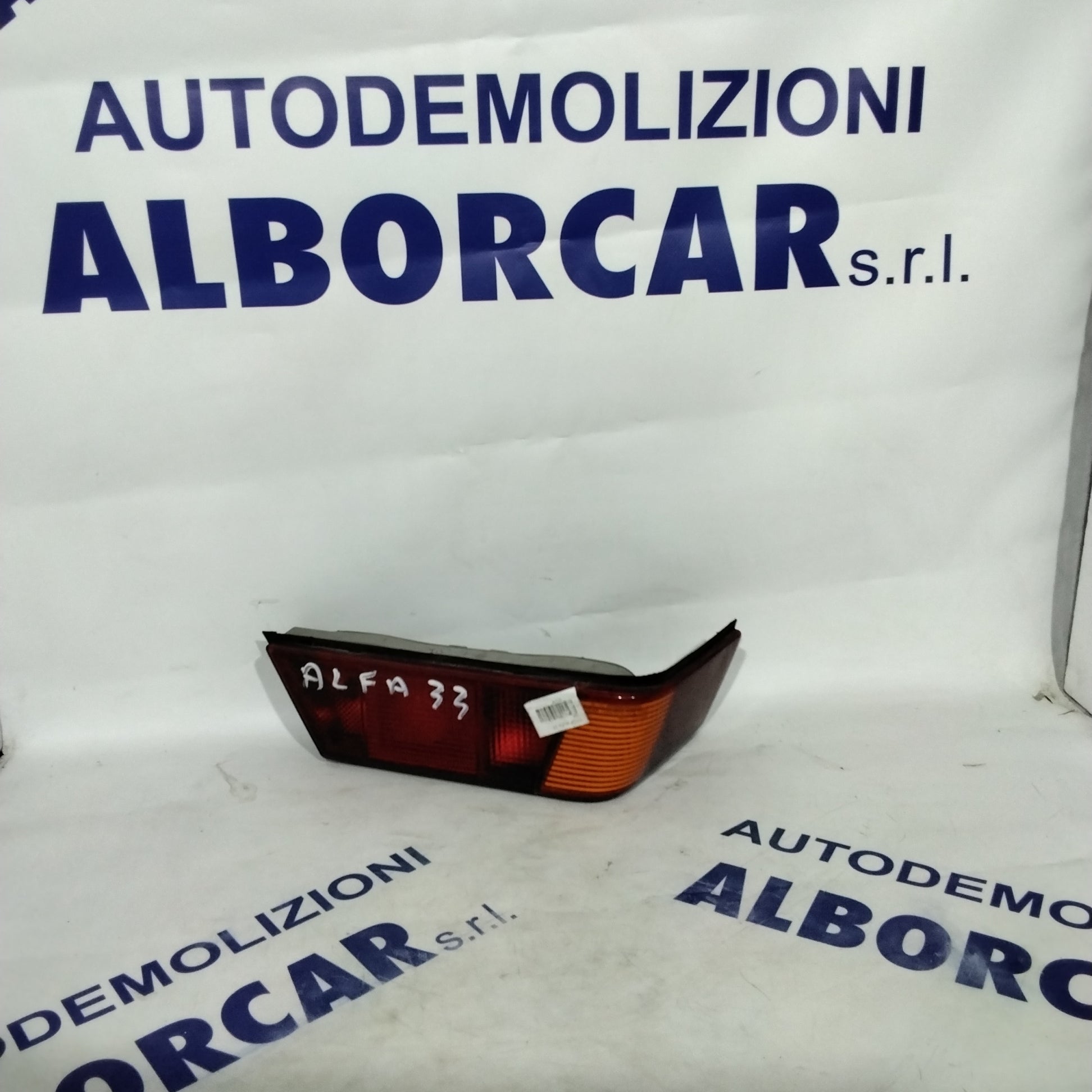 left brake light alfa romeo 33 year 1994 code: 16608(sf9p2)